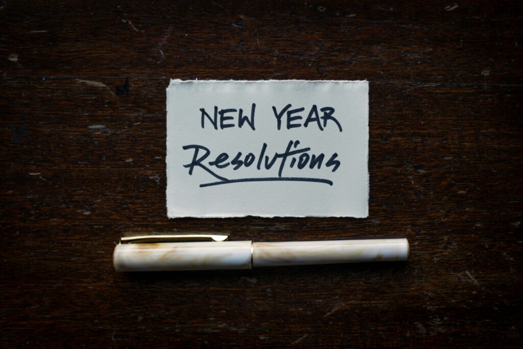 a card with "New year resolutions" written on it